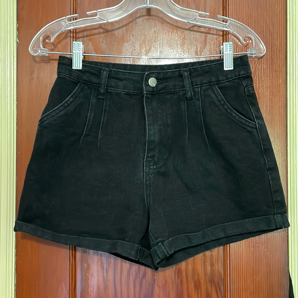 Black denim short